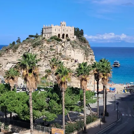 Residenza Rivellini * טרופאה