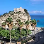 Residenza Rivellini * Tropea