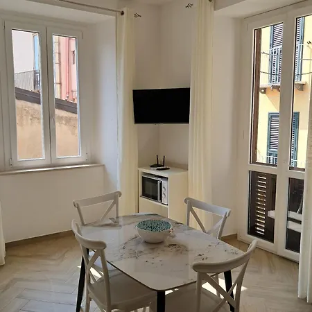 Residenza Rivellini Апартаменты *