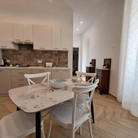Lägenhet Residenza Rivellini Tropea